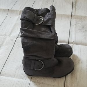Girls gray boots calf length with buckles. Size 11